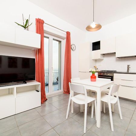 Salsedine Apartment Salerno Kültér fotó